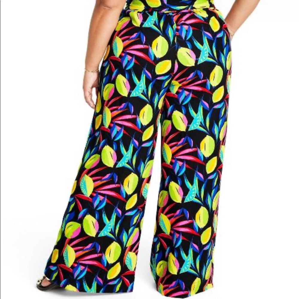 SOLD OUT EVERYWHERE ๐ Tabitha Brown x Target Lemon Print Pants - Picture 3 of 3